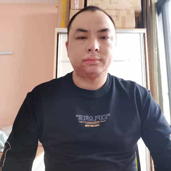33岁岁四川单身帅哥 - 石河子吉缘网