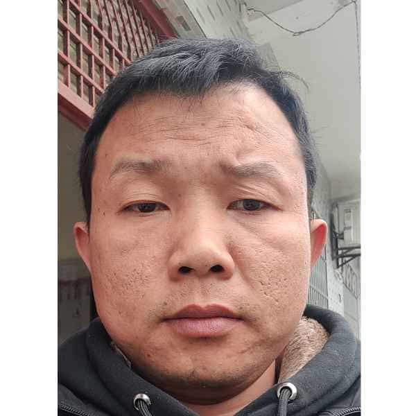 37岁岁陕西单身帅哥 - 石河子吉缘网