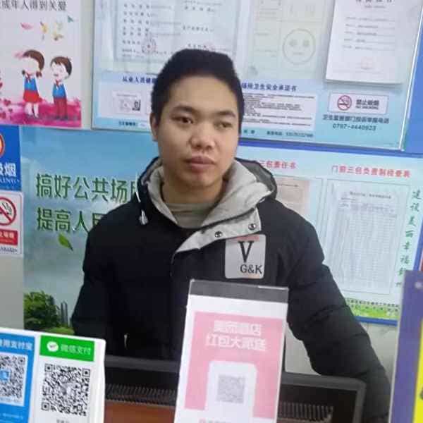 33岁岁江西单身帅哥 - 石河子吉缘网