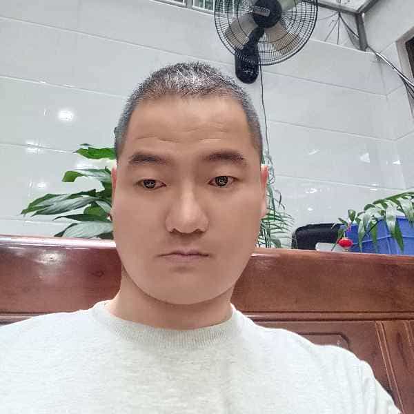 37岁岁福建单身帅哥 - 石河子吉缘网