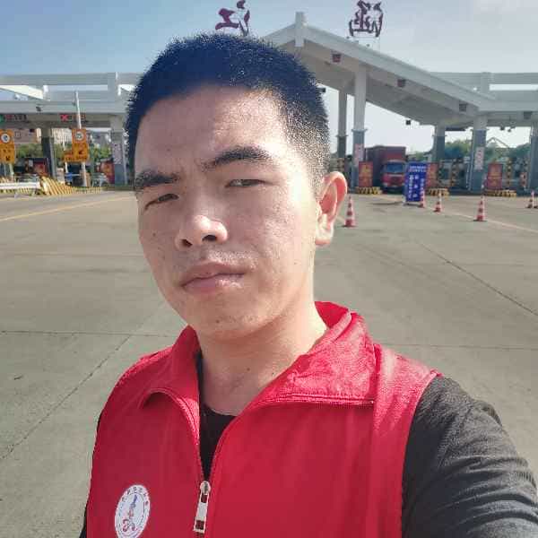 24岁岁福建单身帅哥 - 石河子吉缘网