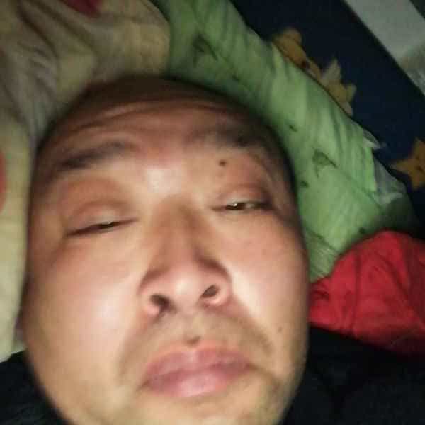 35岁岁湖北单身帅哥 - 石河子吉缘网