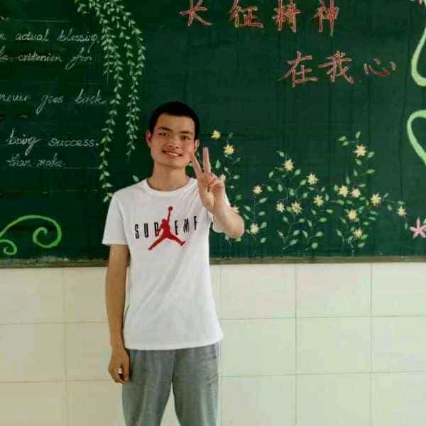 25岁岁安徽单身帅哥 - 石河子吉缘网