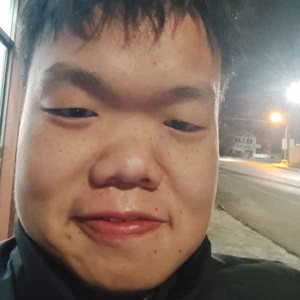 26岁岁江苏单身帅哥 - 石河子吉缘网