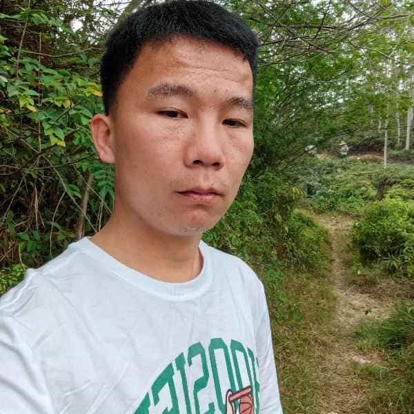 35岁岁广东单身帅哥 - 石河子吉缘网