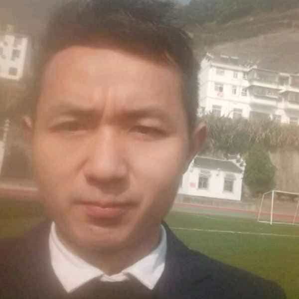 37岁岁湖北单身帅哥 - 石河子吉缘网