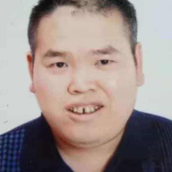 35岁岁广西单身帅哥 - 石河子吉缘网