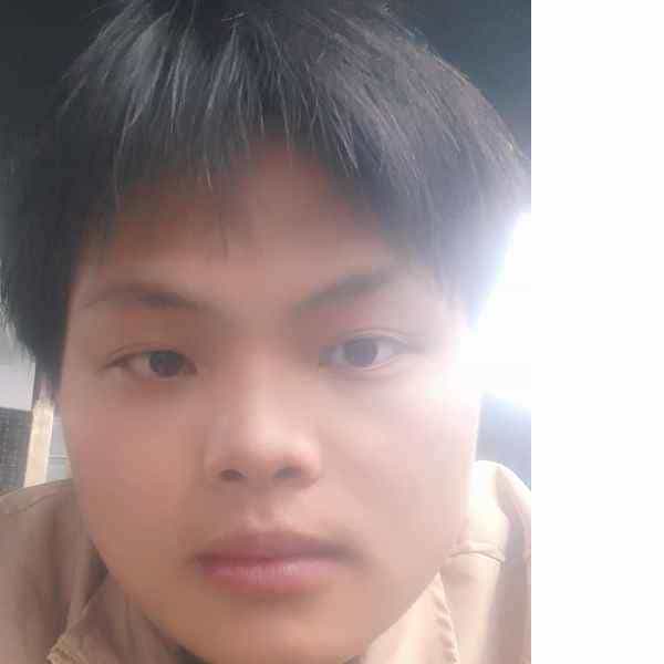 22岁岁河南单身帅哥 - 石河子吉缘网