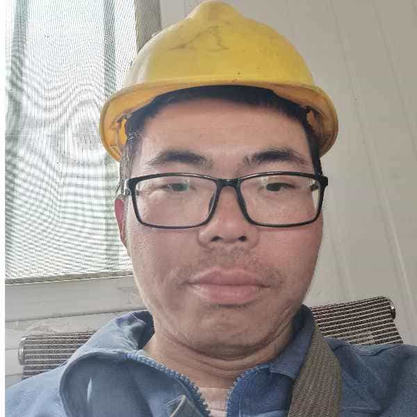 35岁岁河南单身帅哥 - 石河子吉缘网