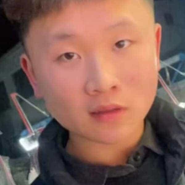 22岁岁河南单身帅哥 - 石河子吉缘网