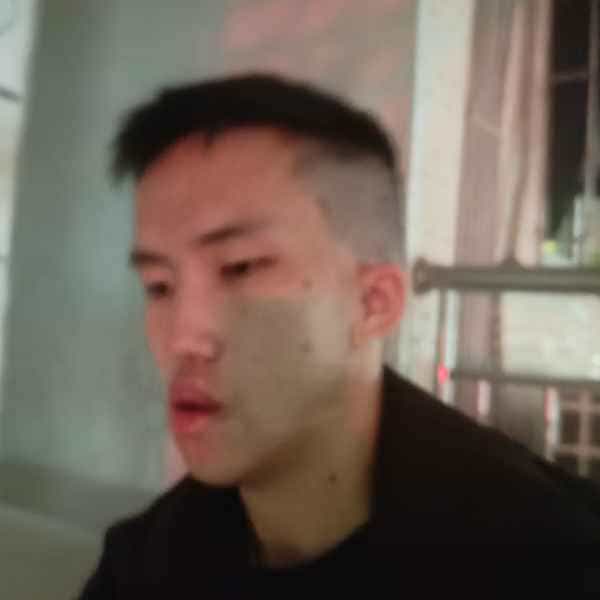 24岁岁广东单身帅哥 - 石河子吉缘网