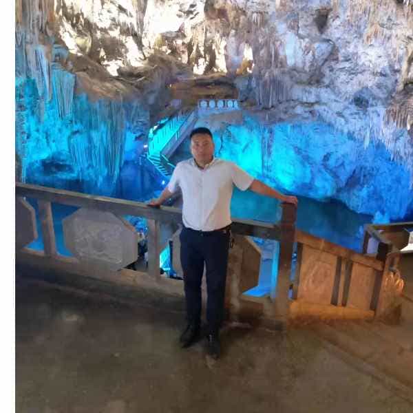 35岁岁云南单身帅哥 - 石河子吉缘网