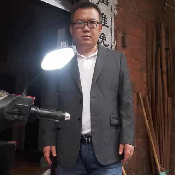 40岁岁江西单身帅哥 - 石河子吉缘网