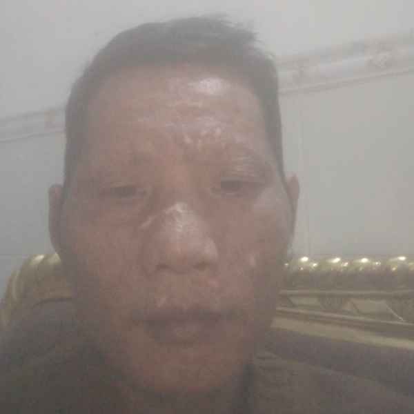 33岁岁广西单身帅哥 - 石河子吉缘网