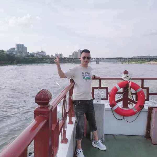 29岁岁四川单身帅哥 - 石河子吉缘网