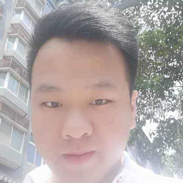 35岁岁陕西单身帅哥 - 石河子吉缘网