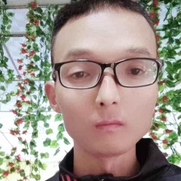 37岁岁陕西单身帅哥 - 石河子吉缘网