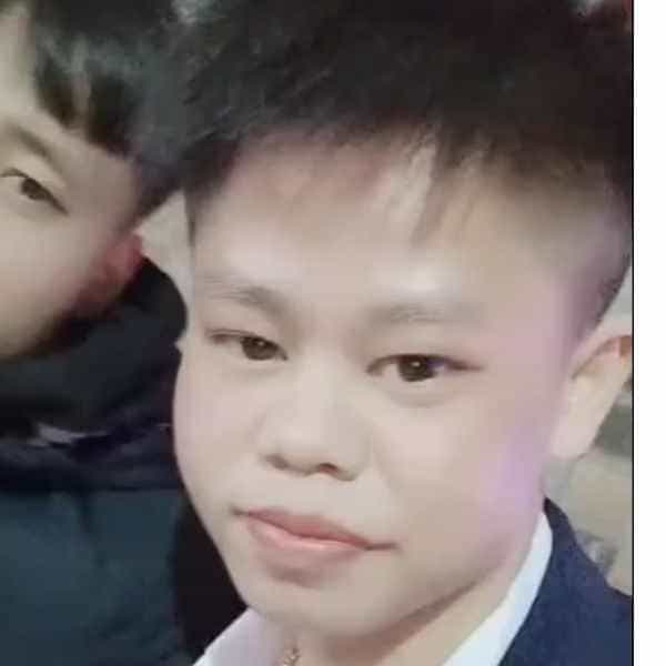35岁岁广西单身帅哥 - 石河子吉缘网