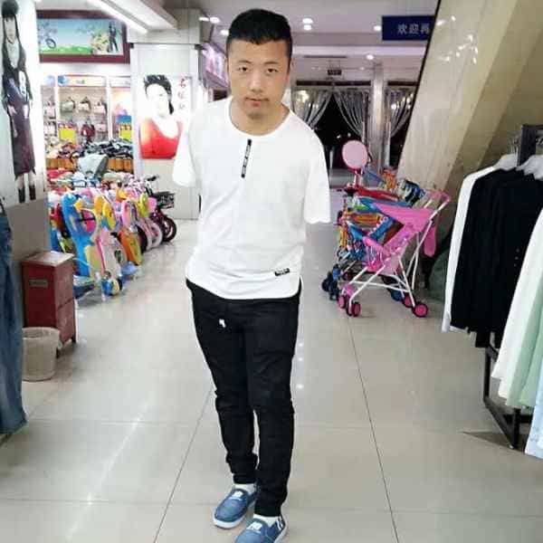 35岁岁河南单身帅哥 - 石河子吉缘网