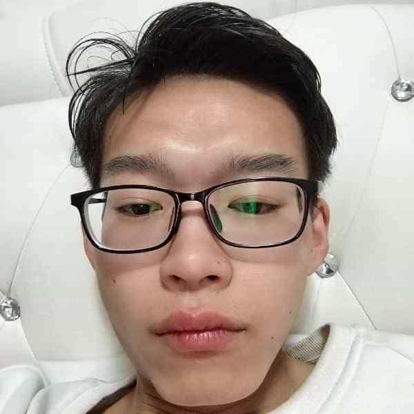 23岁岁河南单身帅哥 - 石河子吉缘网