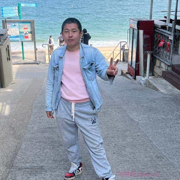 33岁岁河南单身帅哥 - 石河子吉缘网