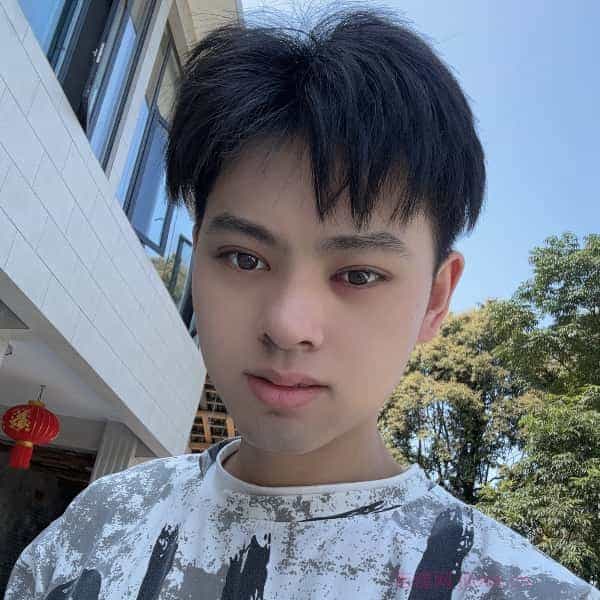 32岁岁四川单身帅哥 - 石河子吉缘网